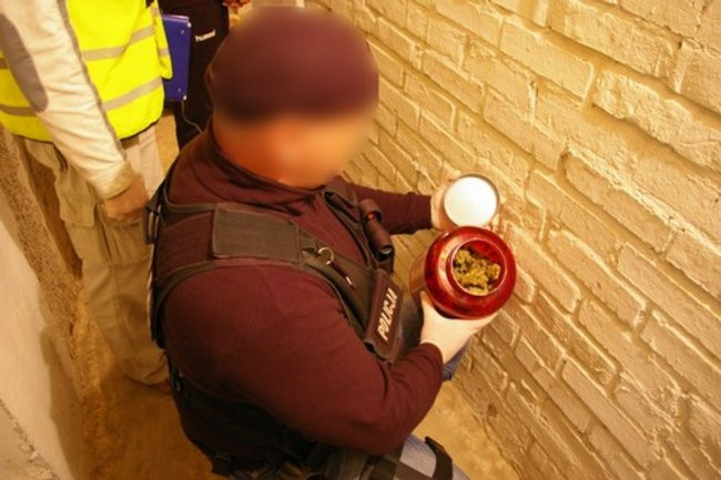 Sportowiec handlował narkotykami (zdjęcia)