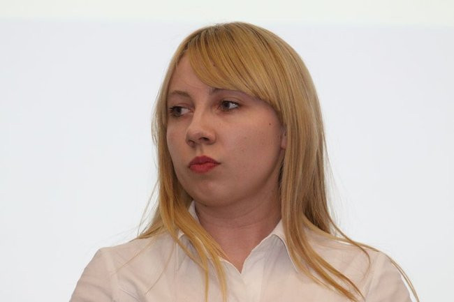 Maturzyści z IV LO pożegnali szkołę (zdjęcia)