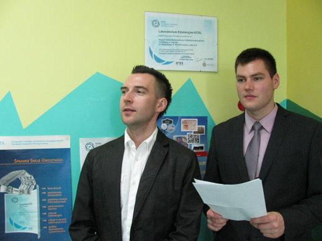 100 uczestników mistrzostw w informatyce (zdjęcia)