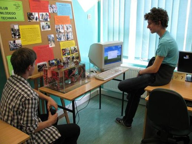 100 uczestników mistrzostw w informatyce (zdjęcia)