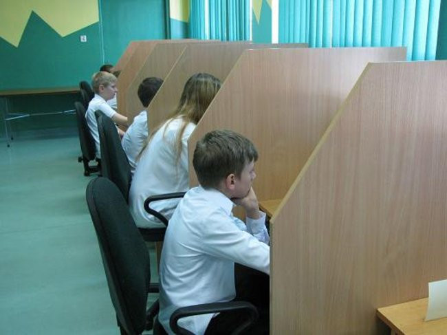 100 uczestników mistrzostw w informatyce (zdjęcia)