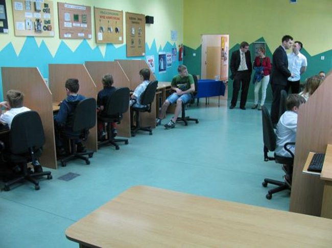 100 uczestników mistrzostw w informatyce (zdjęcia)