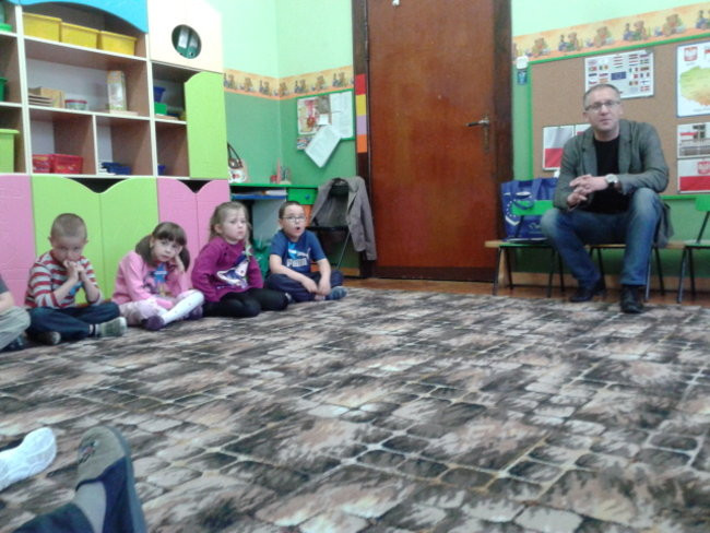 Poseł u przedszkolaków (zdjęcia)