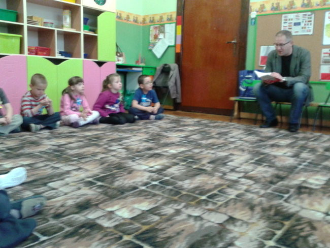 Poseł u przedszkolaków (zdjęcia)
