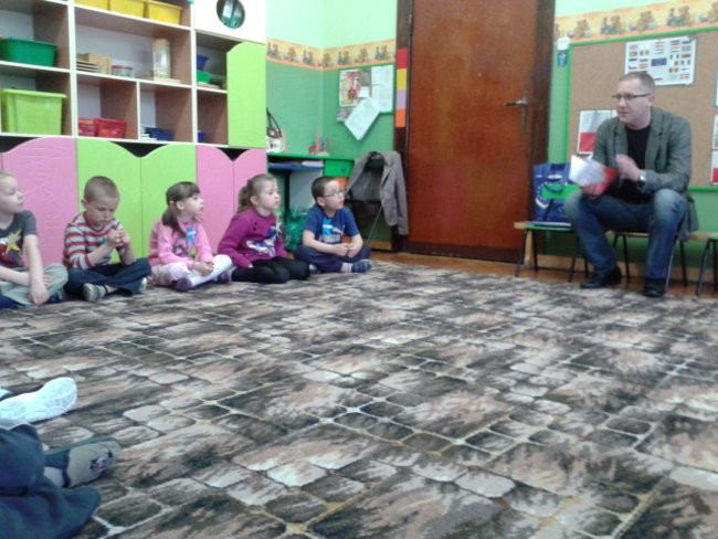 Poseł u przedszkolaków (zdjęcia)