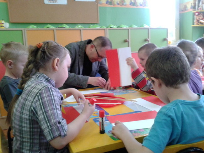 Poseł u przedszkolaków (zdjęcia)