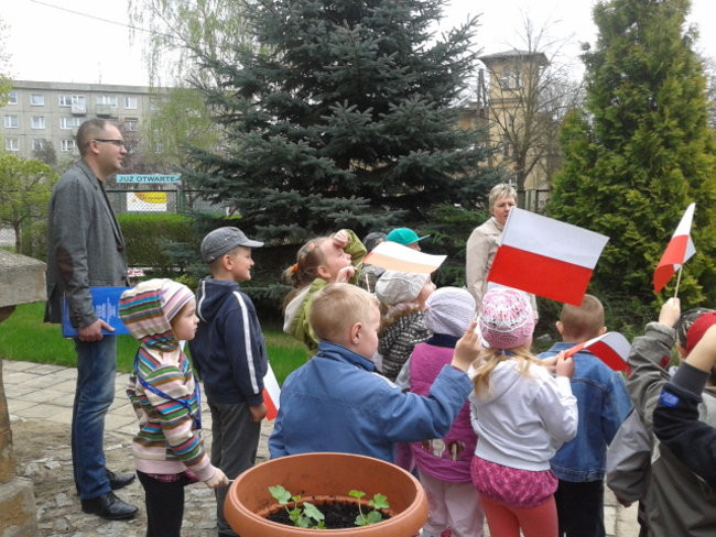Poseł u przedszkolaków (zdjęcia)