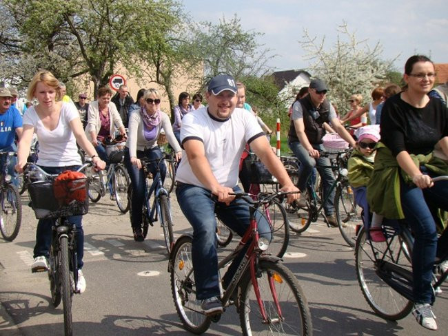 Słoneczny rajd w Krzemieniewie (zdjęcia, video)