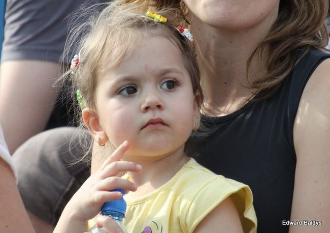 Pewne zwycięstwo Byków (dużo zdjęć kibiców)