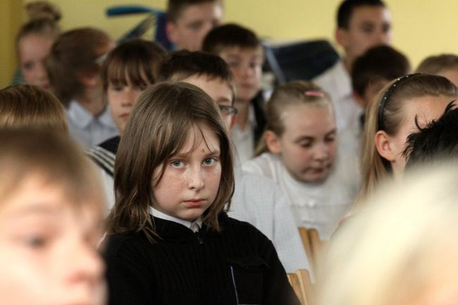 Dwójka świętowała z marynarzami (zdjęcie)