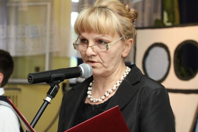 Dwójka świętowała z marynarzami (zdjęcie)