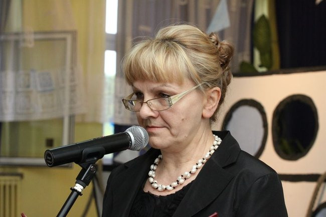 Dwójka świętowała z marynarzami (zdjęcie)