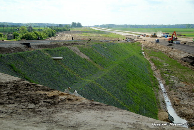 Zobacz jak budują S5! (dużo zdjęć)