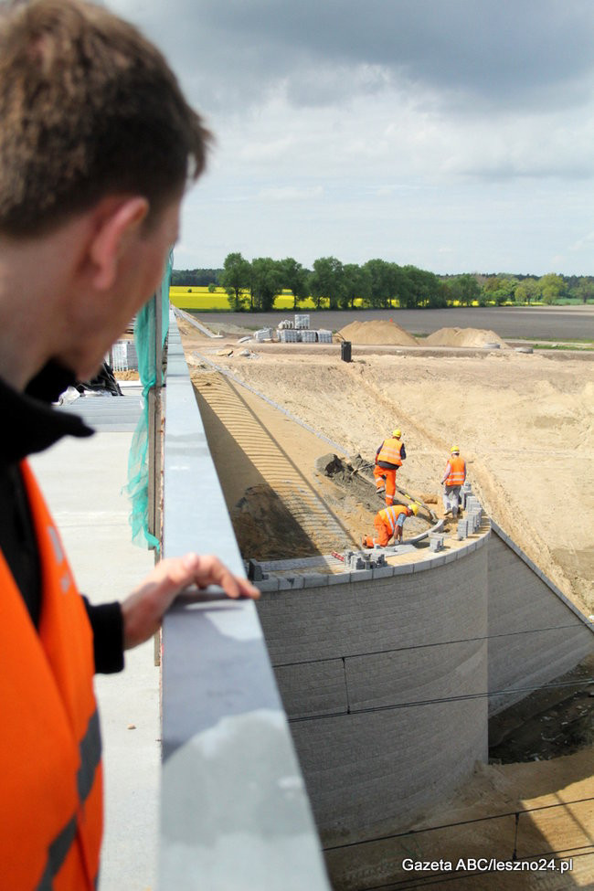 Zobacz jak budują S5! (dużo zdjęć)