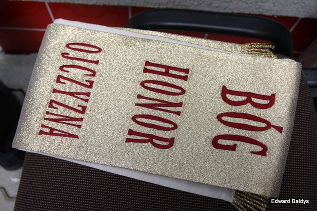 Strażacy świętowali przed komendą (wideo i zdjęcia)