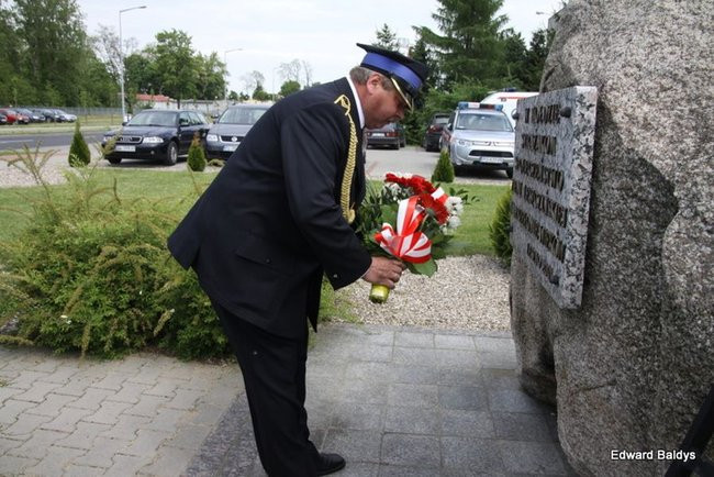 Strażacy świętowali przed komendą (wideo i zdjęcia)