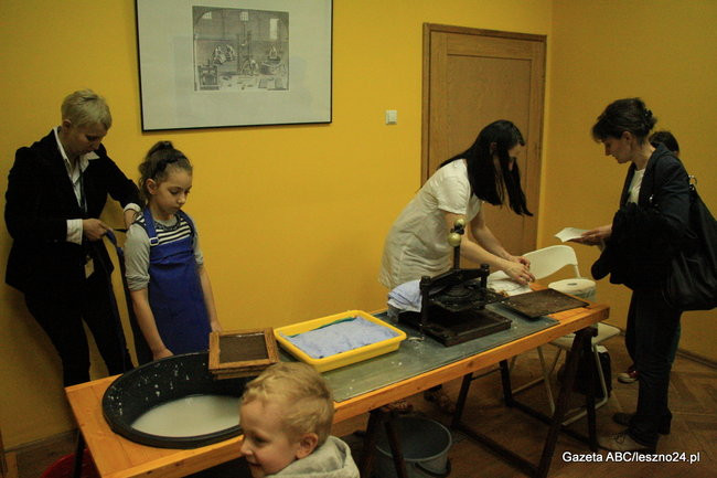 Jak dawniej papier czerpano (zdjęcia)