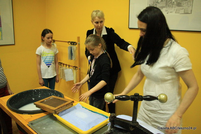 Jak dawniej papier czerpano (zdjęcia)