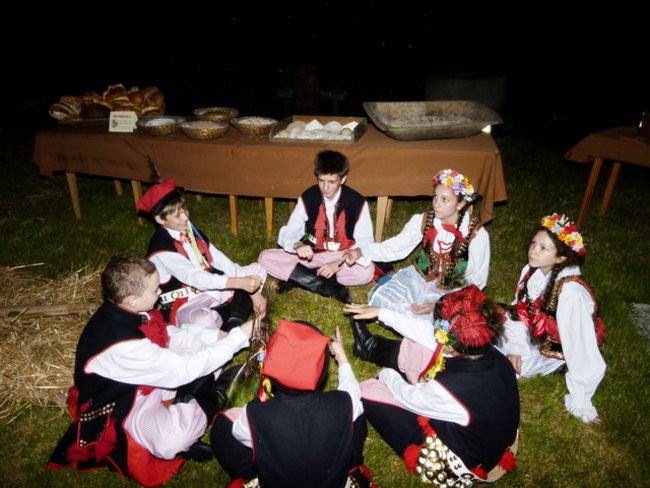 Noc w wiatraku (zdjęcia)