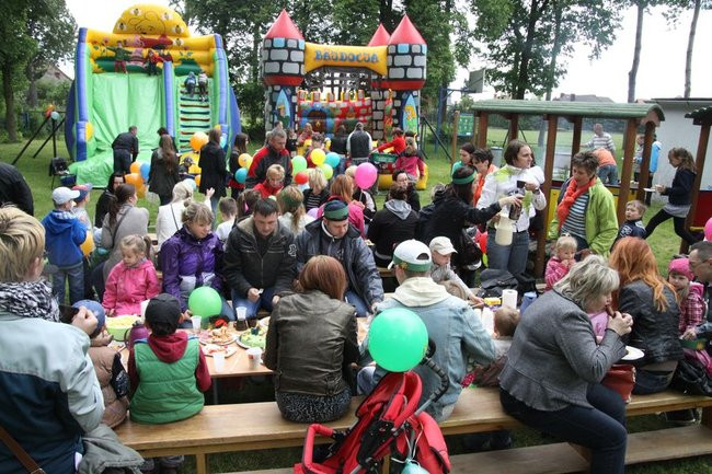 Przedszkolaki dla mamy i taty (zdjęcia)