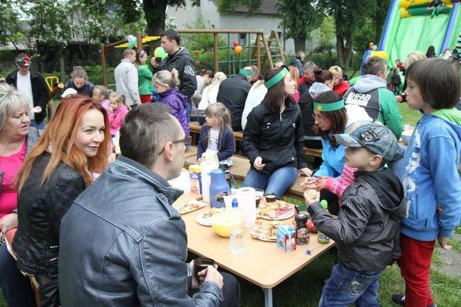 Przedszkolaki dla mamy i taty (zdjęcia)