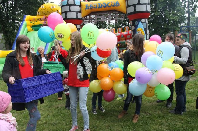 Przedszkolaki dla mamy i taty (zdjęcia)