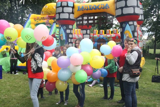 Przedszkolaki dla mamy i taty (zdjęcia)