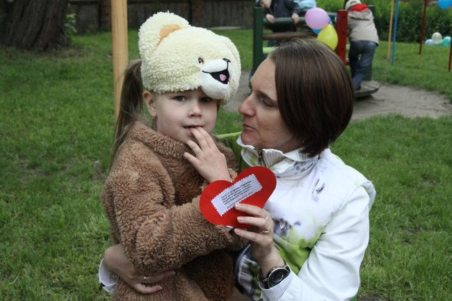 Przedszkolaki dla mamy i taty (zdjęcia)