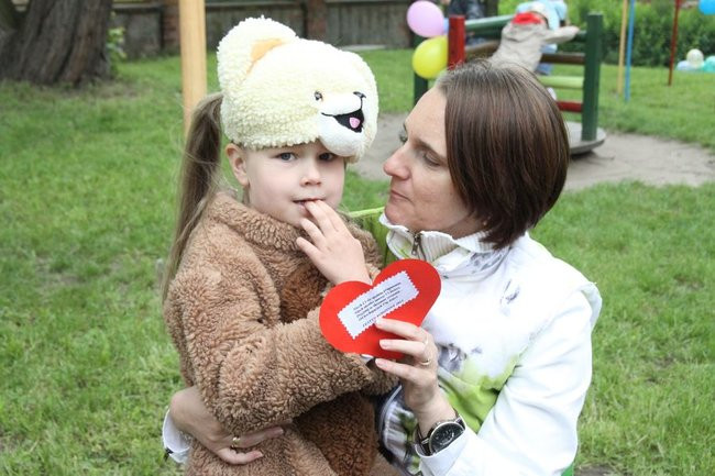 Przedszkolaki dla mamy i taty (zdjęcia)