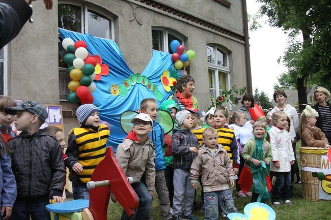 Przedszkolaki dla mamy i taty (zdjęcia)