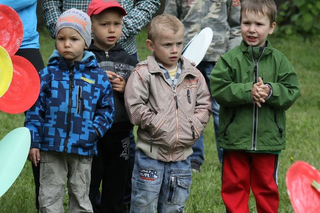 Przedszkolaki dla mamy i taty (zdjęcia)