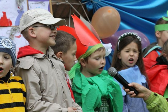 Przedszkolaki dla mamy i taty (zdjęcia)