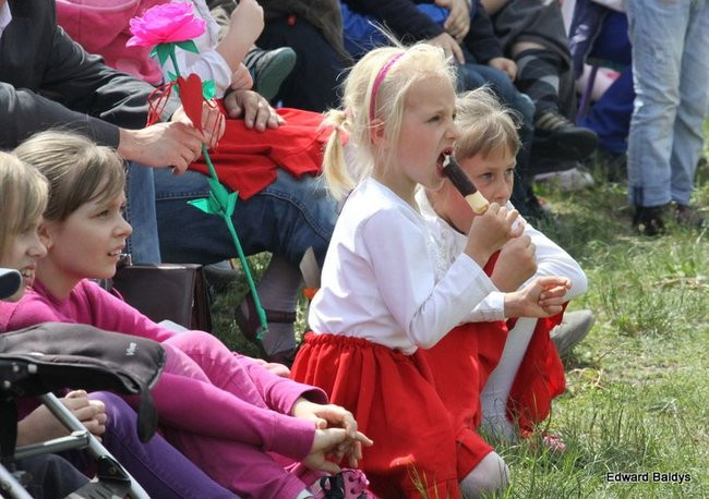 Słoneczny Festyn w PM 19 (zdjęcia)