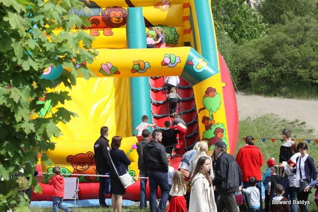 Słoneczny Festyn w PM 19 (zdjęcia)