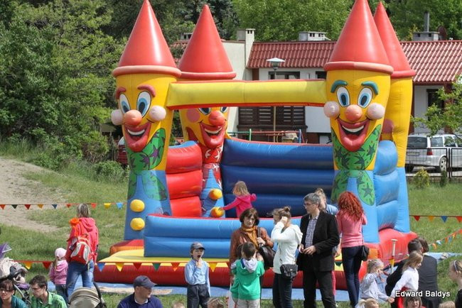Słoneczny Festyn w PM 19 (zdjęcia)