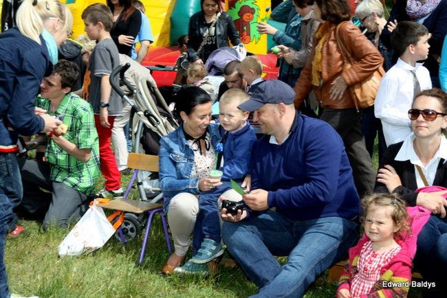 Słoneczny Festyn w PM 19 (zdjęcia)