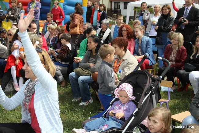 Słoneczny Festyn w PM 19 (zdjęcia)