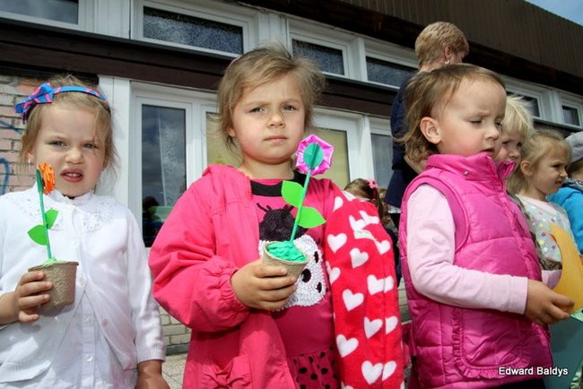 Słoneczny Festyn w PM 19 (zdjęcia)