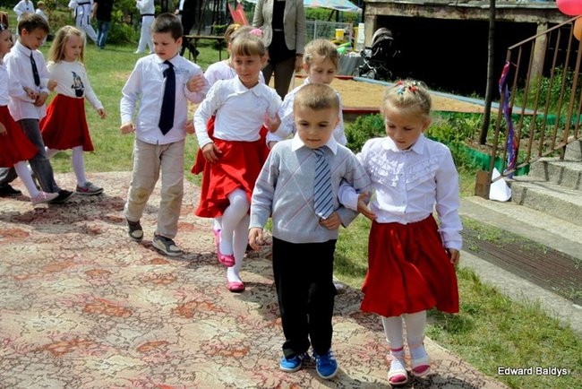 Słoneczny Festyn w PM 19 (zdjęcia)