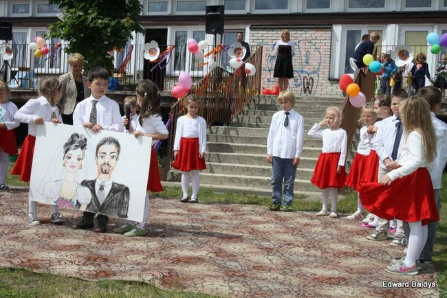 Słoneczny Festyn w PM 19 (zdjęcia)