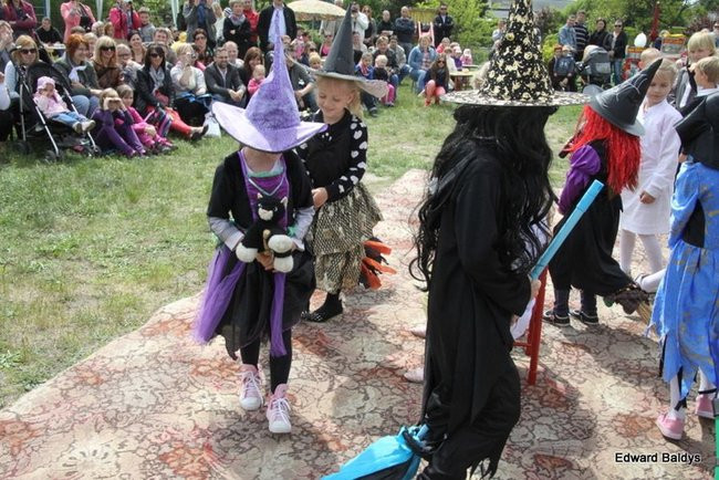 Słoneczny Festyn w PM 19 (zdjęcia)