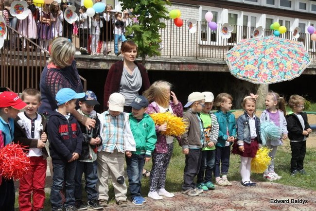 Słoneczny Festyn w PM 19 (zdjęcia)