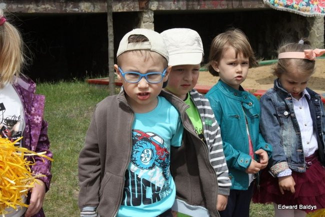 Słoneczny Festyn w PM 19 (zdjęcia)