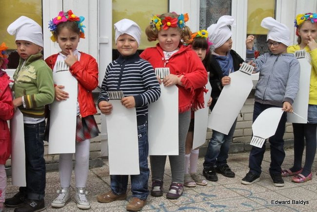 Słoneczny Festyn w PM 19 (zdjęcia)