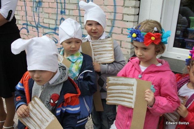 Słoneczny Festyn w PM 19 (zdjęcia)