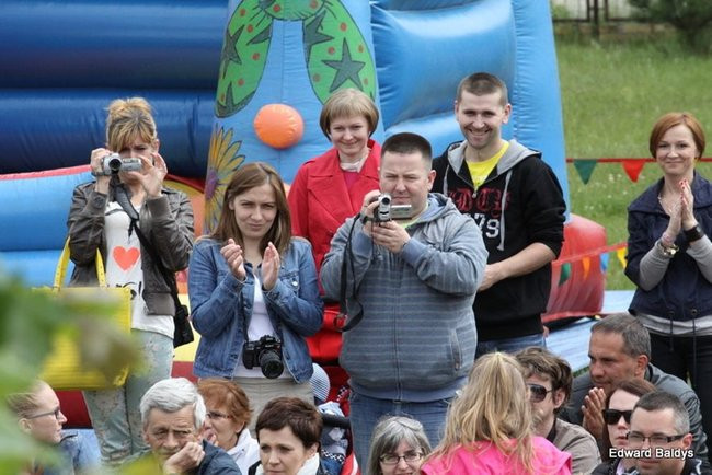 Słoneczny Festyn w PM 19 (zdjęcia)