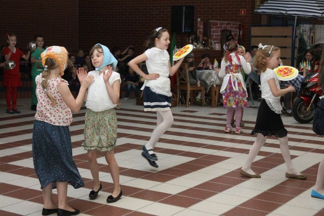 Rzymskie wspomnienia w SP 13 (zdjęcia)