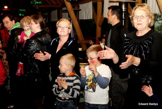 Bawili się świetnie, wbrew pogodzie (zdjęcia)