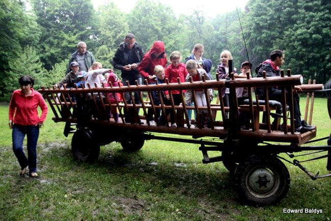 Bawili się świetnie, wbrew pogodzie (zdjęcia)