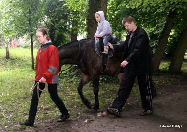 Bawili się świetnie, wbrew pogodzie (zdjęcia)